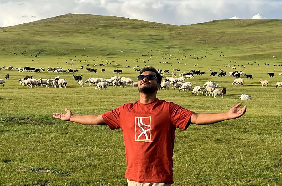 নিলয় কুমার বিশ্বাস: