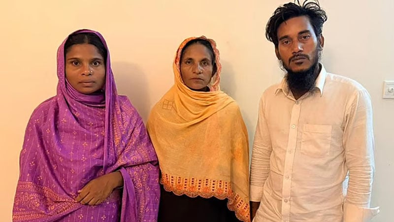 তিনি আরও বলেন, রিপন একা নন-তাঁর অন্য ছেলেরাও বাবা-মায়ের খোঁজখবর রাখেন। ‘আমরা গরিব মানুষ, হের (রিপন) বাপ কাজ করতে পারে না। তিন ছেলে না দেখলে আমরা চলব কেমনে?’ বলেন তিনি। উল্লেখ্য, মঙ্গলবার দুপুরে প্রচারিত ওই প্রতিবেদনে রিপনের মা–এর বক্তব্য তুলে ধরা হয়, যেখানে তিনি বলেছিলেন, “আমরা গরিব, তাই হয়তো ও এখন পরিচয় দিতে চায় না।” প্রতিবেদনটি প্রকাশের পর থেকেই বিষয়টি নিয়ে শুরু হয় নানা আলোচনা ও বিতর্ক।