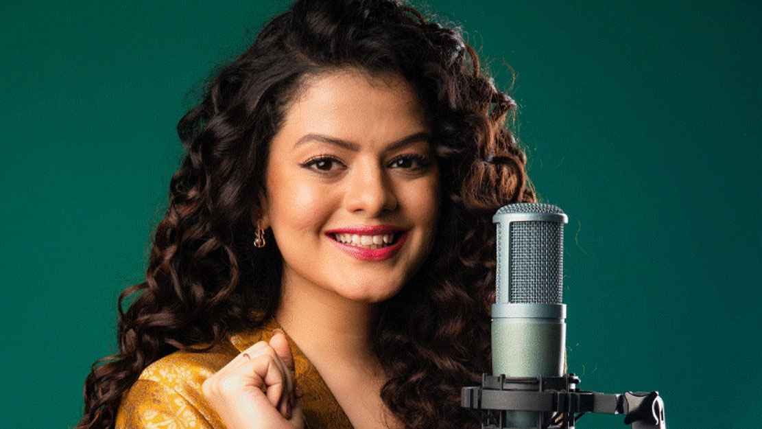 পলক মুচ্ছল