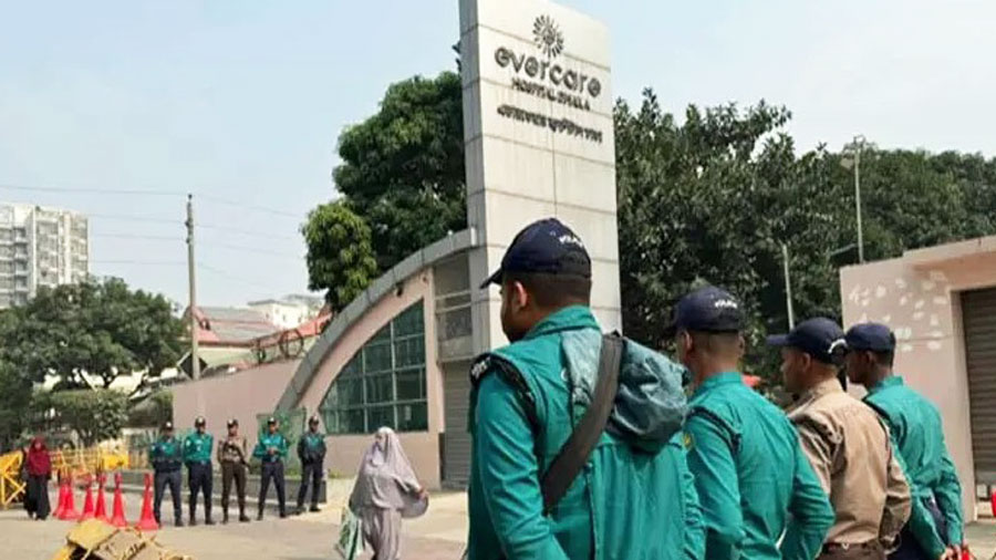 খালেদা জিয়া রাজধানীর এভারকেয়ার হাসপাতালে চিকিৎসাধীন,