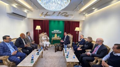 জামায়াত আমিরের সঙ্গে যুক্তরাষ্ট্রের রাষ্ট্রদূতের সাক্ষাৎ