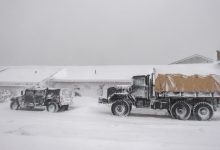 রেকর্ড তুষারঝড়ে বিপর্যস্ত যুক্তরাষ্ট্র, বাতিল ৫ হাজারের বেশি ফ্লাইট
