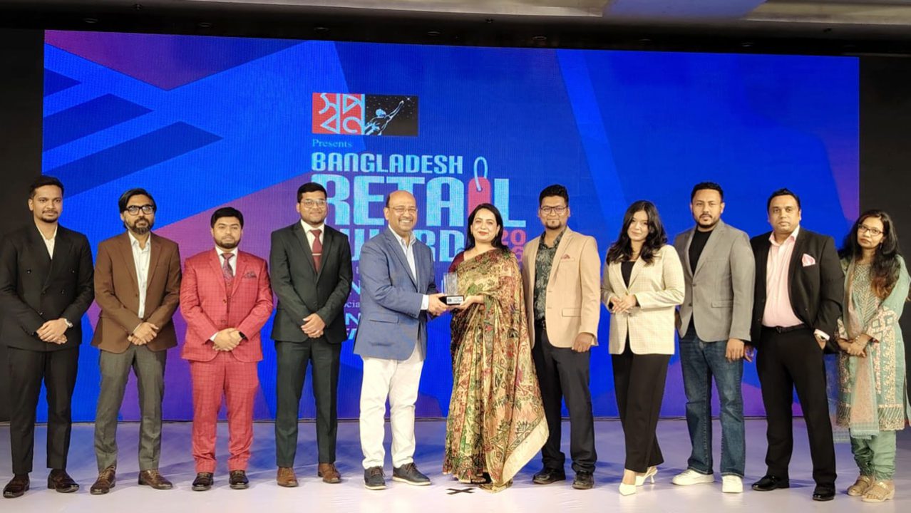 বাংলাদেশ রিটেইল অ্যাওয়ার্ডসে ৪ পুরস্কার জিতল ‘স্বপ্ন’