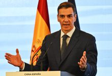 বাংলাদেশিসহ ৫ লাখ অবৈধ অভিবাসীকে বৈধতা দিচ্ছে স্পেন