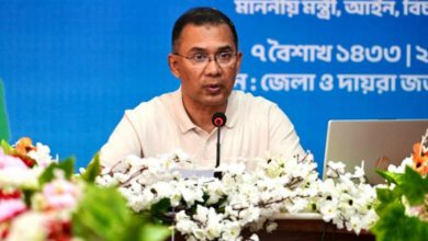 বগুড়া জেলা ও দায়রা জজ আদালতে সোমবার ই-বেইলবন্ড সিস্টেমের উদ্বোধন করেন প্রধানমন্ত্রী তারেক রহমান। ছবি: পিএমও