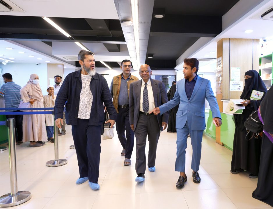 জেকে লাইফস্টাইল পরিদর্শন করলেন আন্তর্জাতিক অ্যান্টি-এজিং স্পেশালিস্ট এ জয়া প্রকাশ